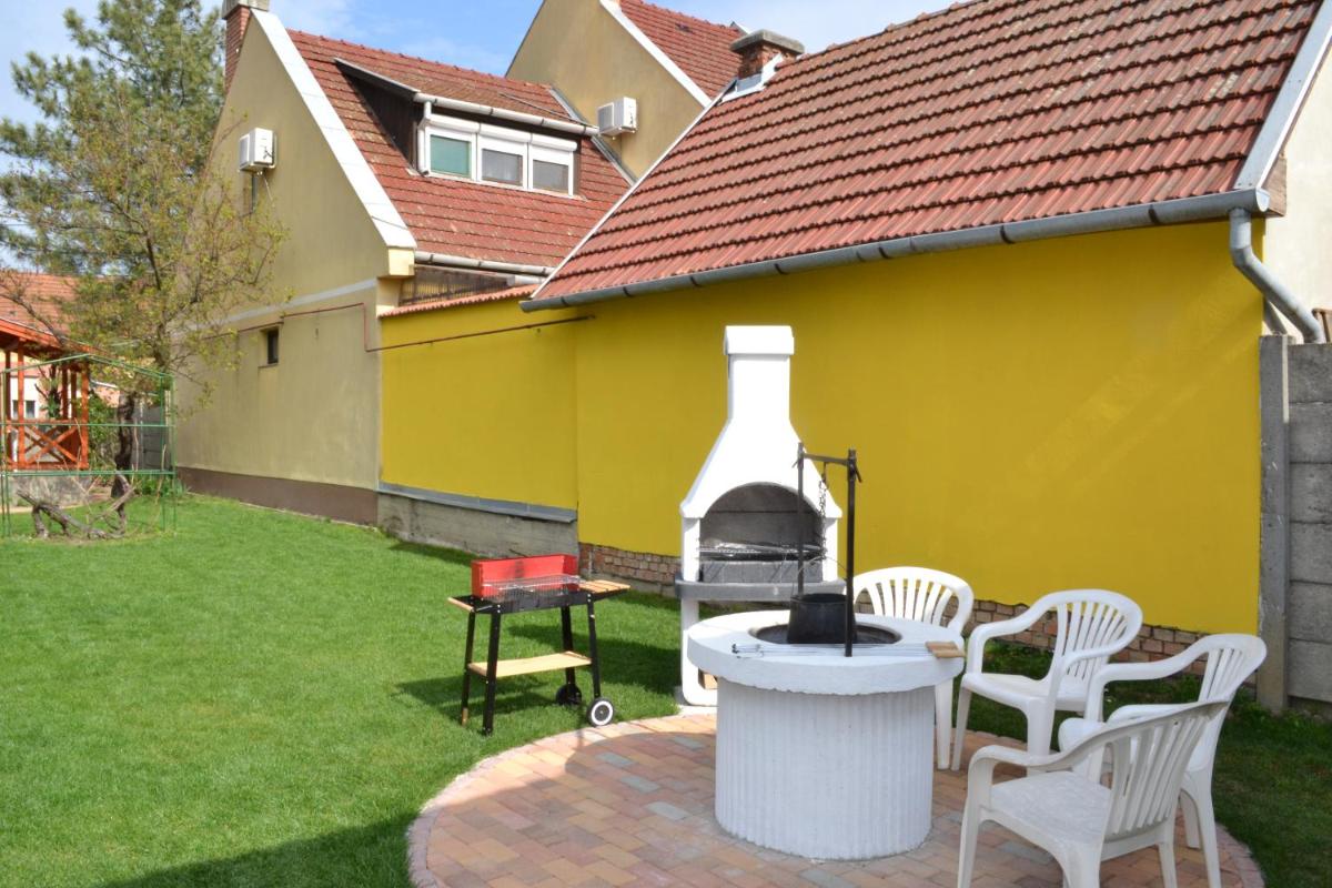 Liliom Apartman - Housity