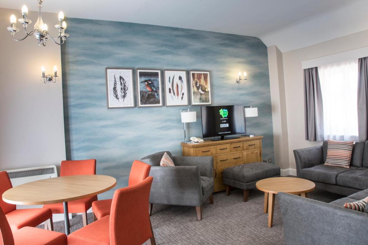 Mercure Warwickshire Walton Hall Hotel &amp; Spa - Housity