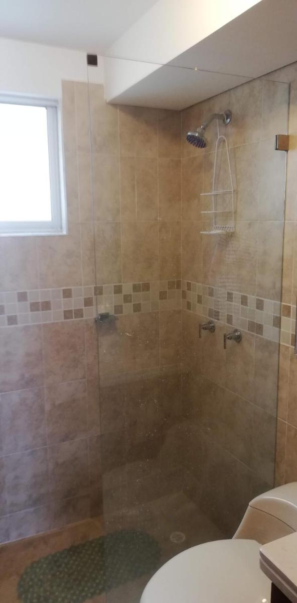 Habitación con baño privado - Housity