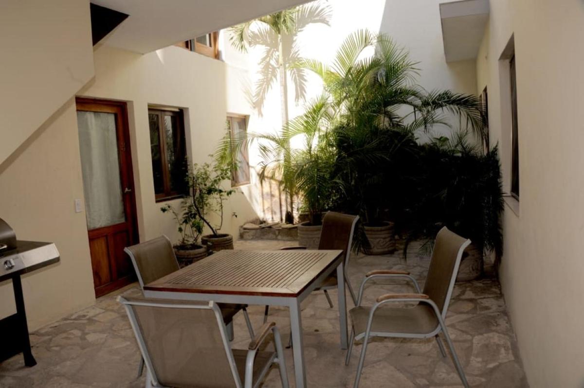 apartamentos Casa Amarilla - Housity