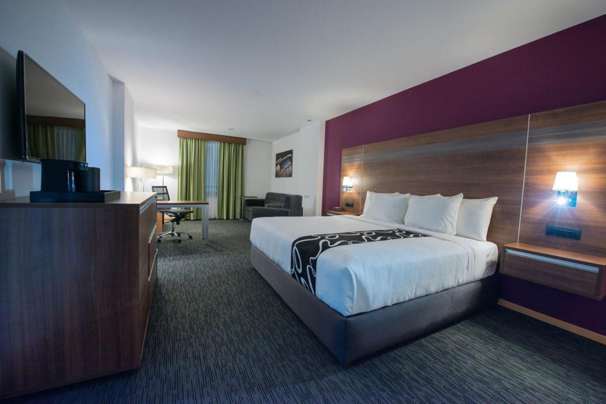 La Quinta by Wyndham San Jose Chiapa Puebla - Housity
