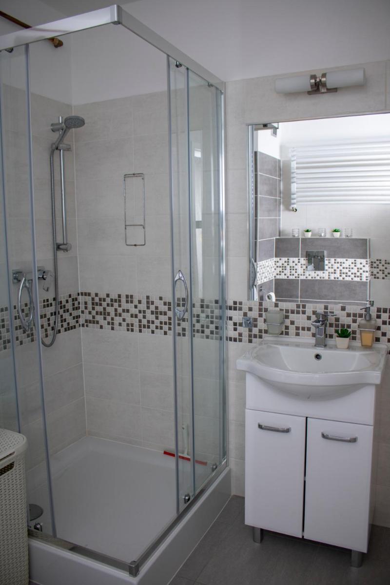 Apartament z ogródkiem - Housity