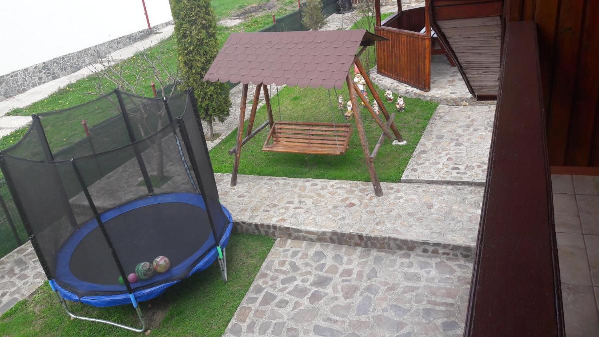 Pensiunea Nicol - Housity