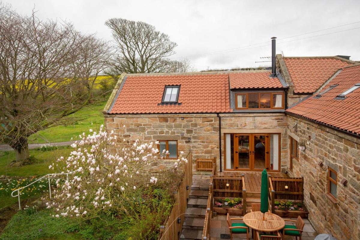 Springhouse Cottages - Housity
