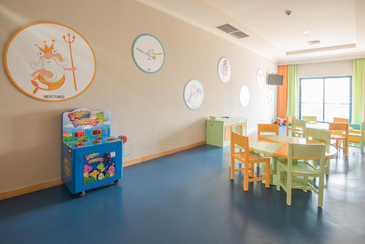 O clube infantil de Vila Gale Tavira