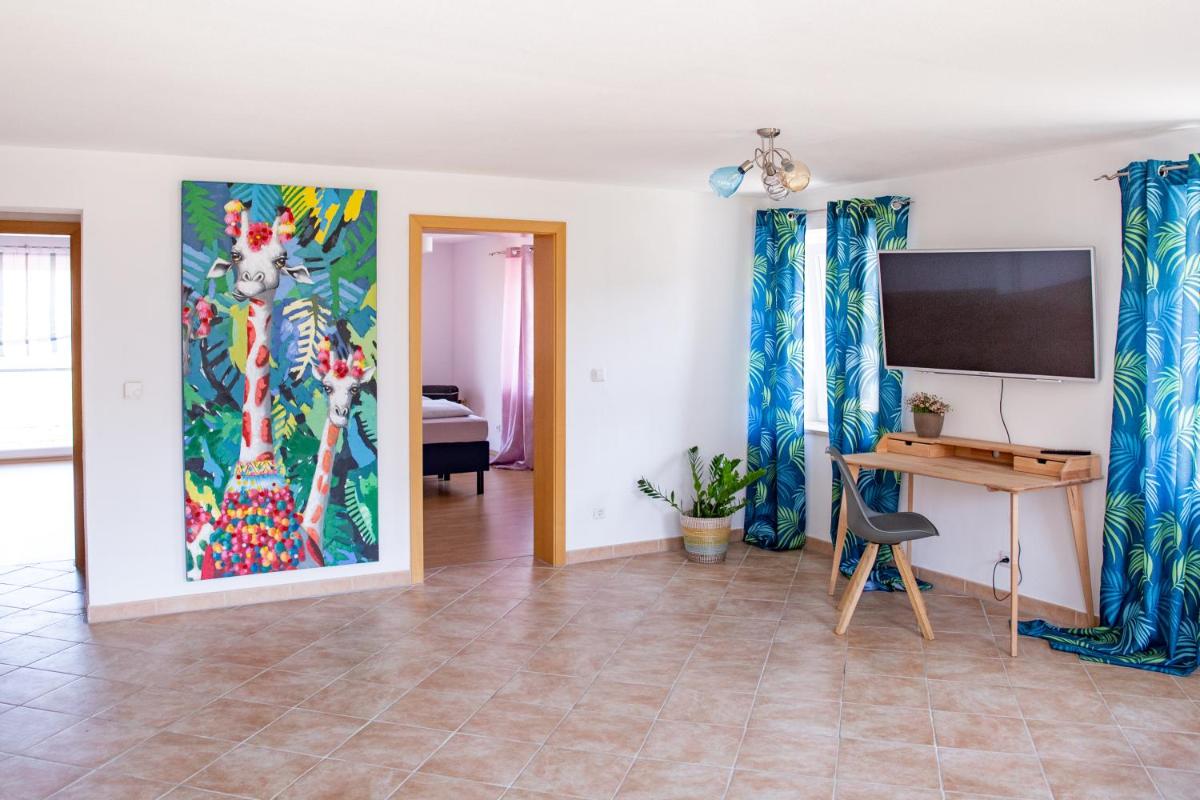 Apartment 3 - Housity