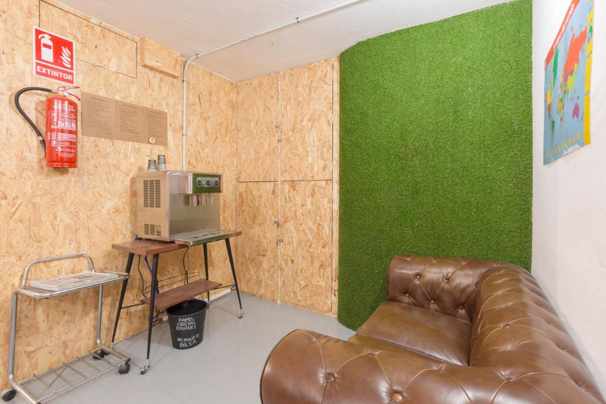 Tomate Rooms - Housity