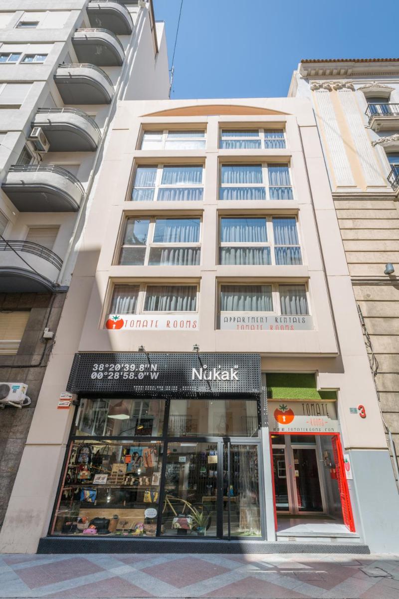 Tomate Rooms - Housity