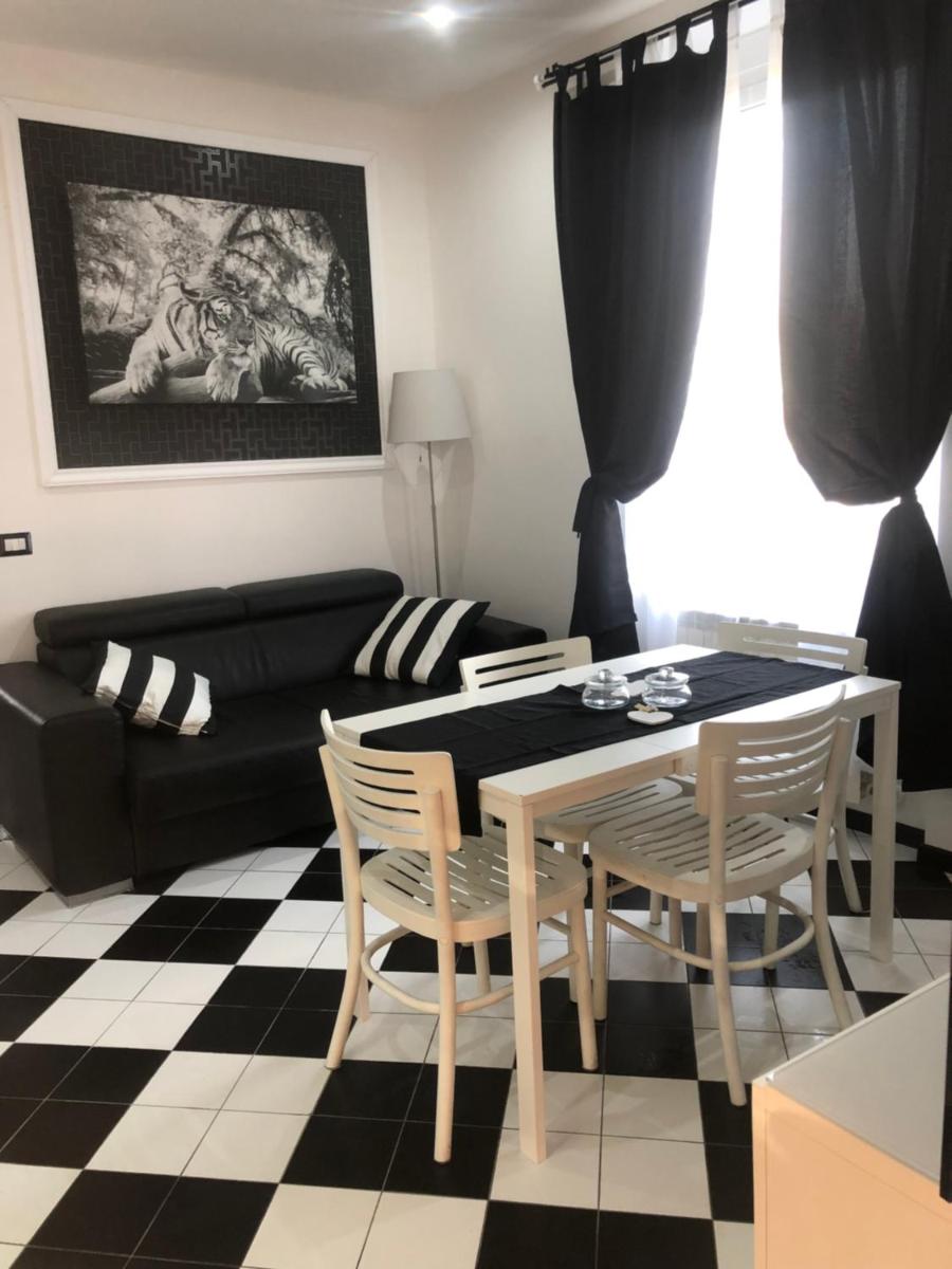 Camaldoli House - Housity