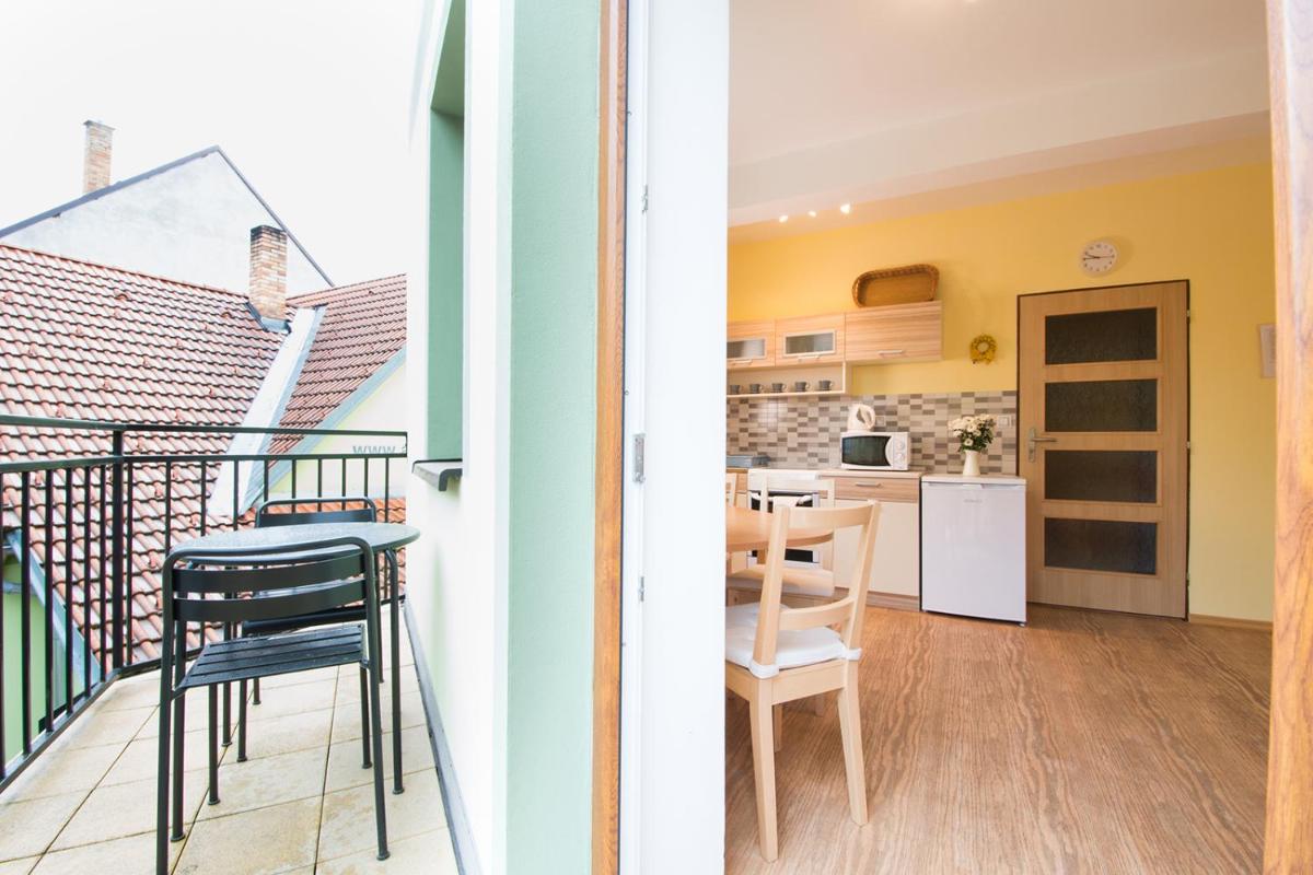 Apartmány Motýlek - Housity