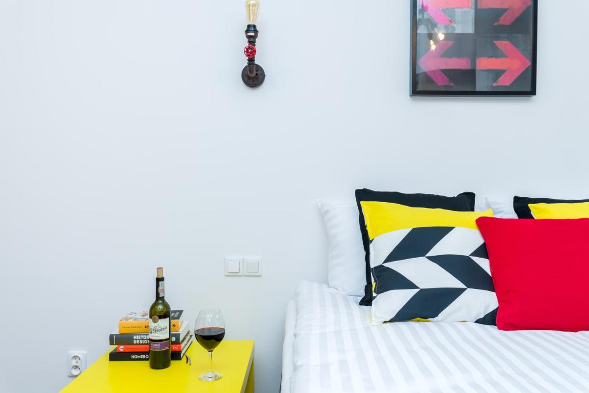 Sleepway Apartments - Red Metro - Housity