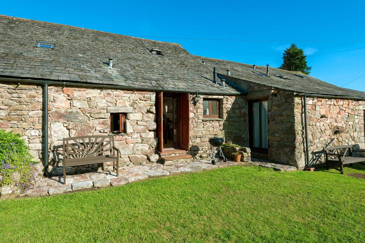 Bridge End Farm Cottages - Housity