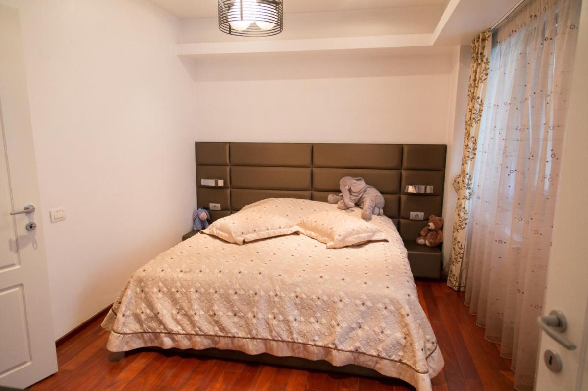 Tan Tan Luxury Down Town - Housity