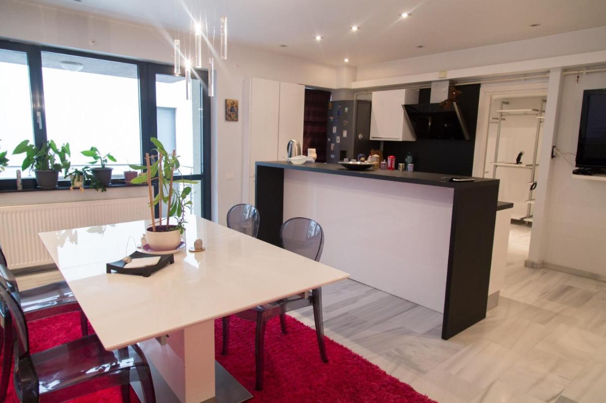 Tan Tan Luxury Down Town - Housity