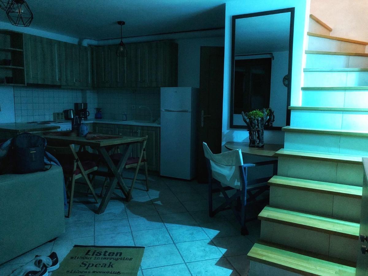 Romantic maisonette in the heart of Pythagoreio LH door - Housity