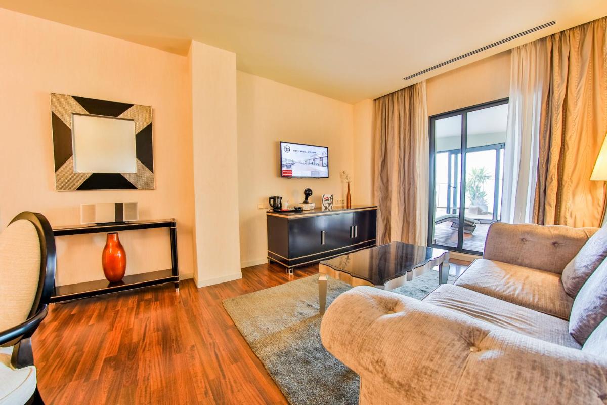 Hotel 525 - Housity