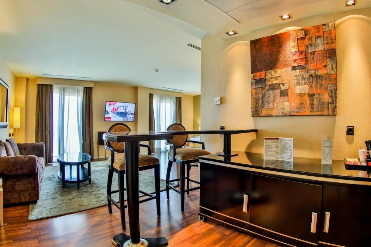 Zona de estar de Hotel 525