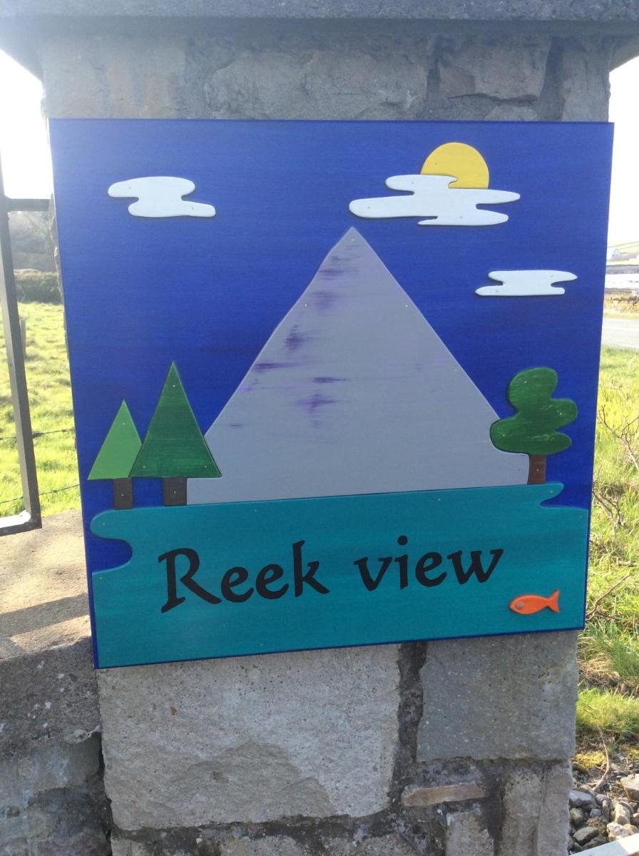 Reek View - Two Bedroom cottage - Housity