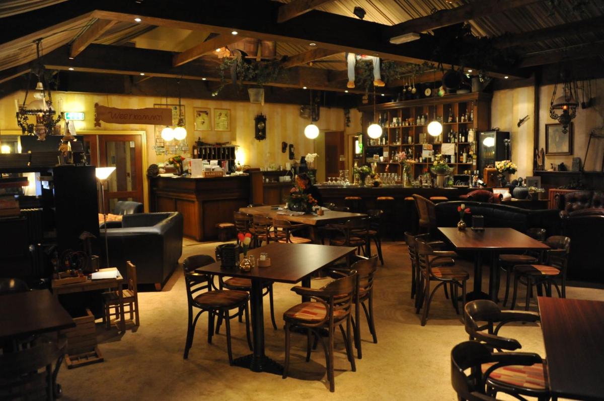 Hotel & Restaurant 'T Holt - Housity