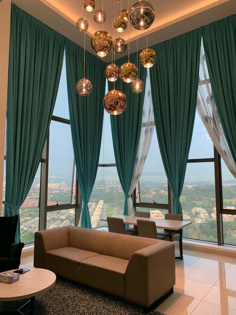 EvoskyhomeBangi Duplex Suite Bangi Sentral - Housity