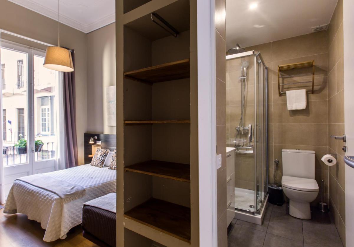 El Born Guest House by Casa Consell - Housity