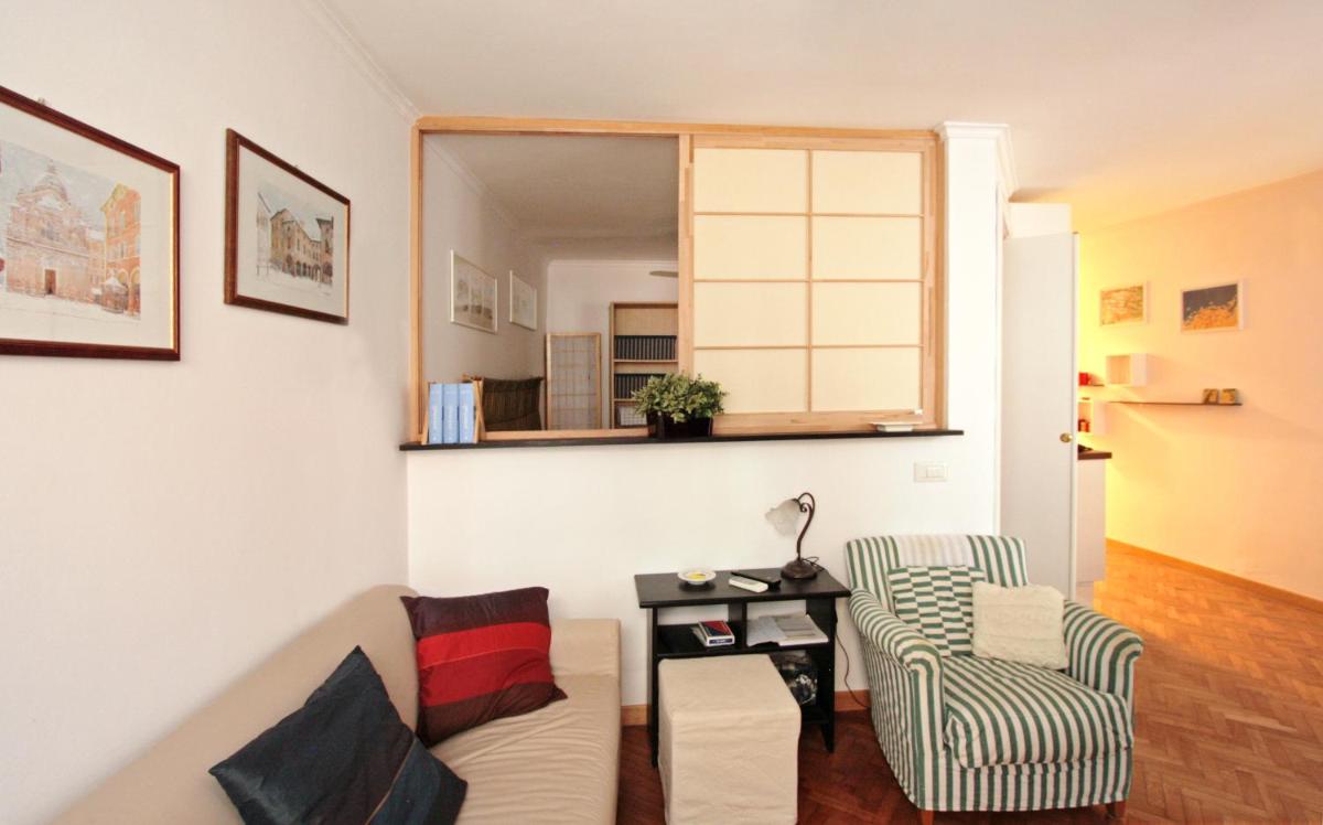 Roma center Fori Imperiali Raffy's charming Suite - Housity