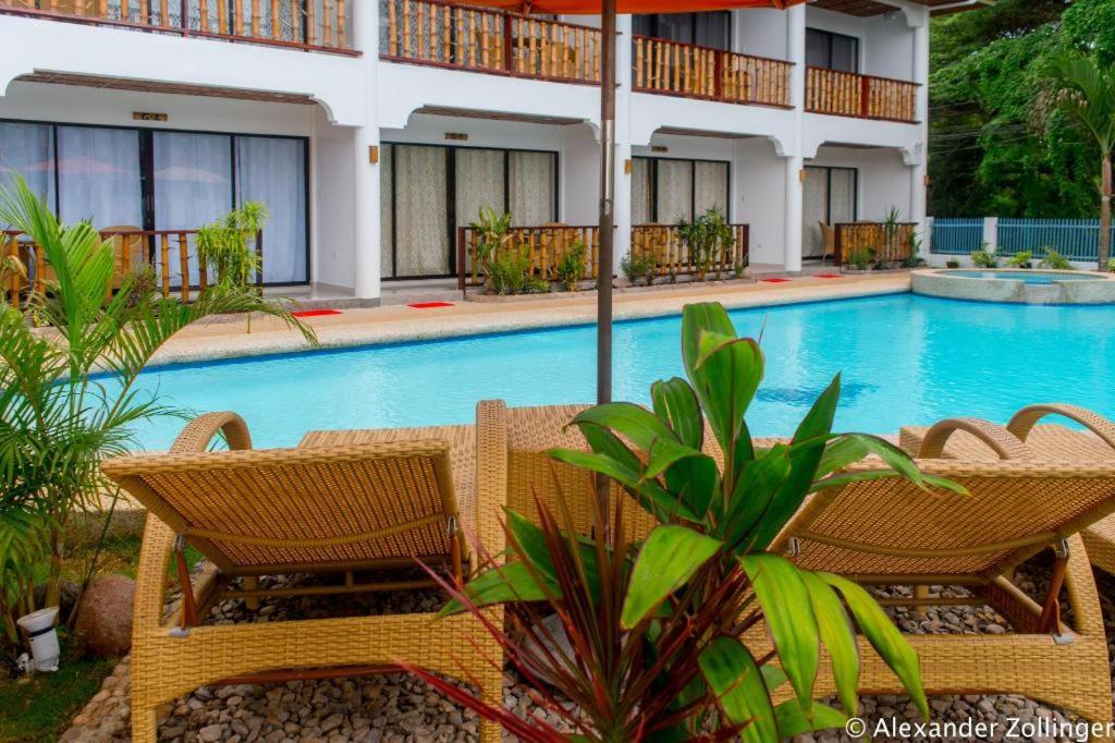 Alona Vida Beach Hill Resort - Housity