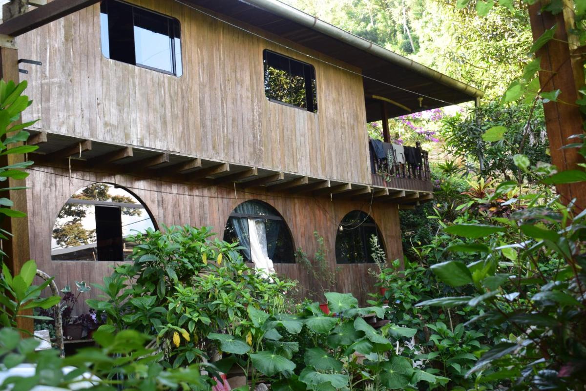 Suitetrails - Casa Hospedaje Tingomaria