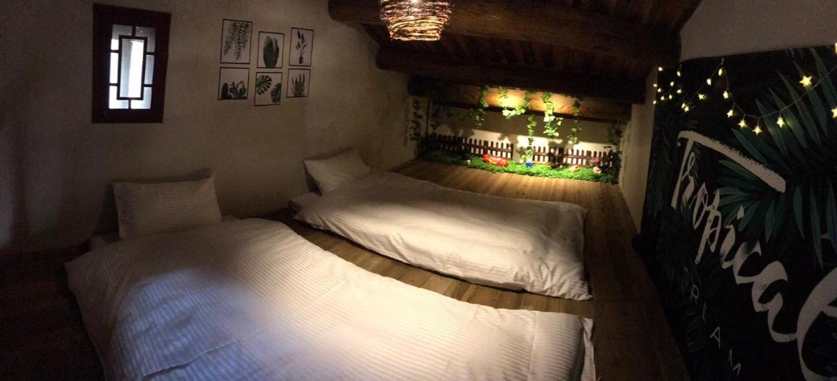 Red Tomato B&B II - Housity