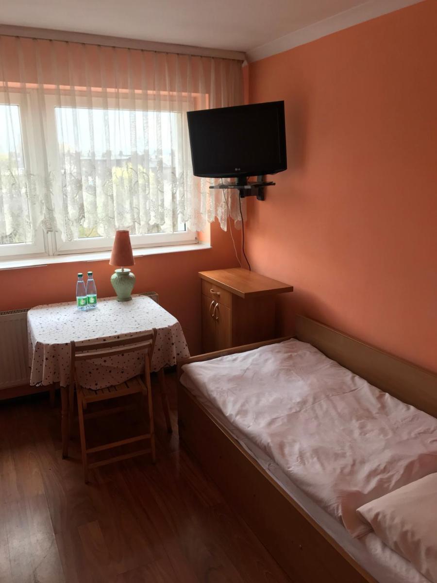 Zajazd Batory - Housity