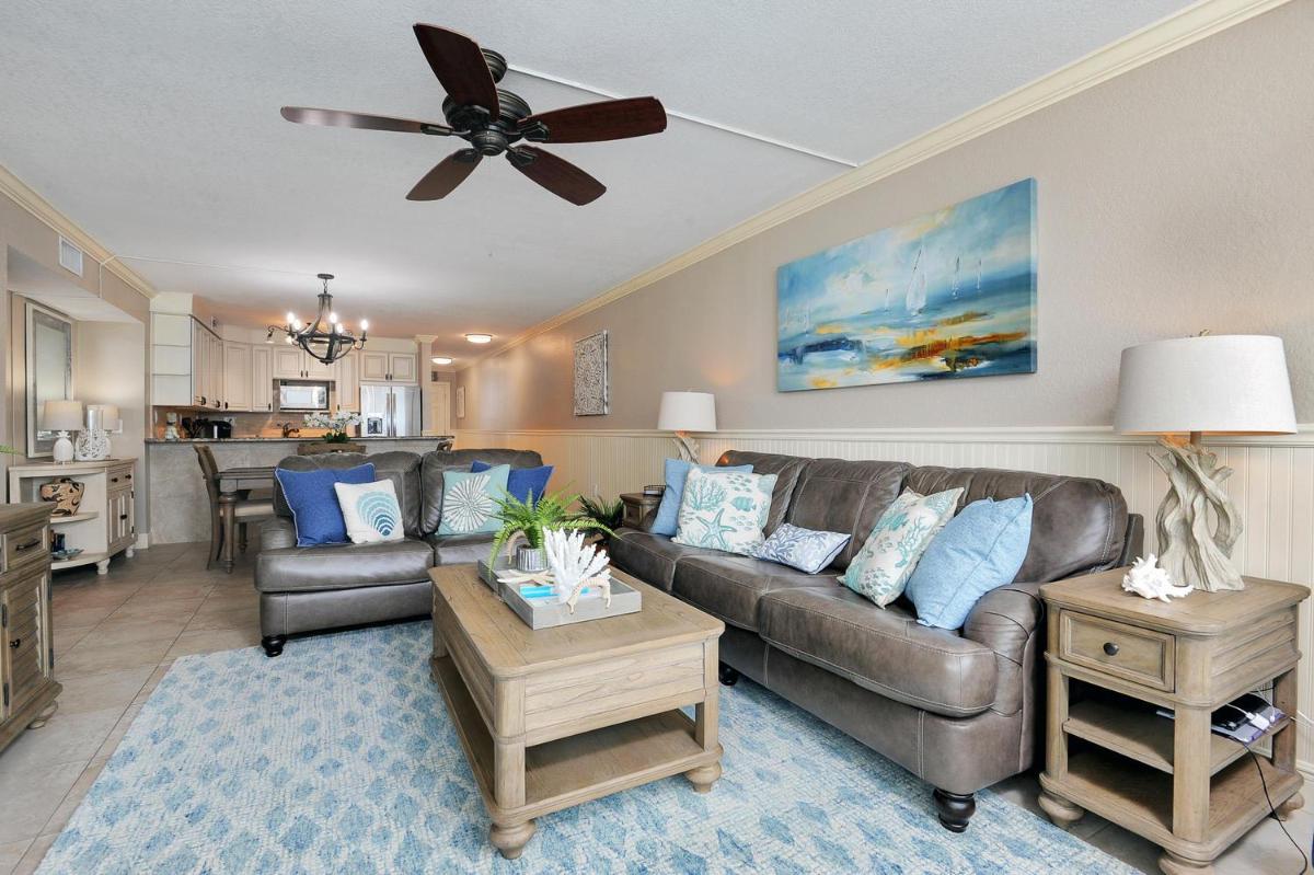 Madeira Beach Florida Condo - Housity