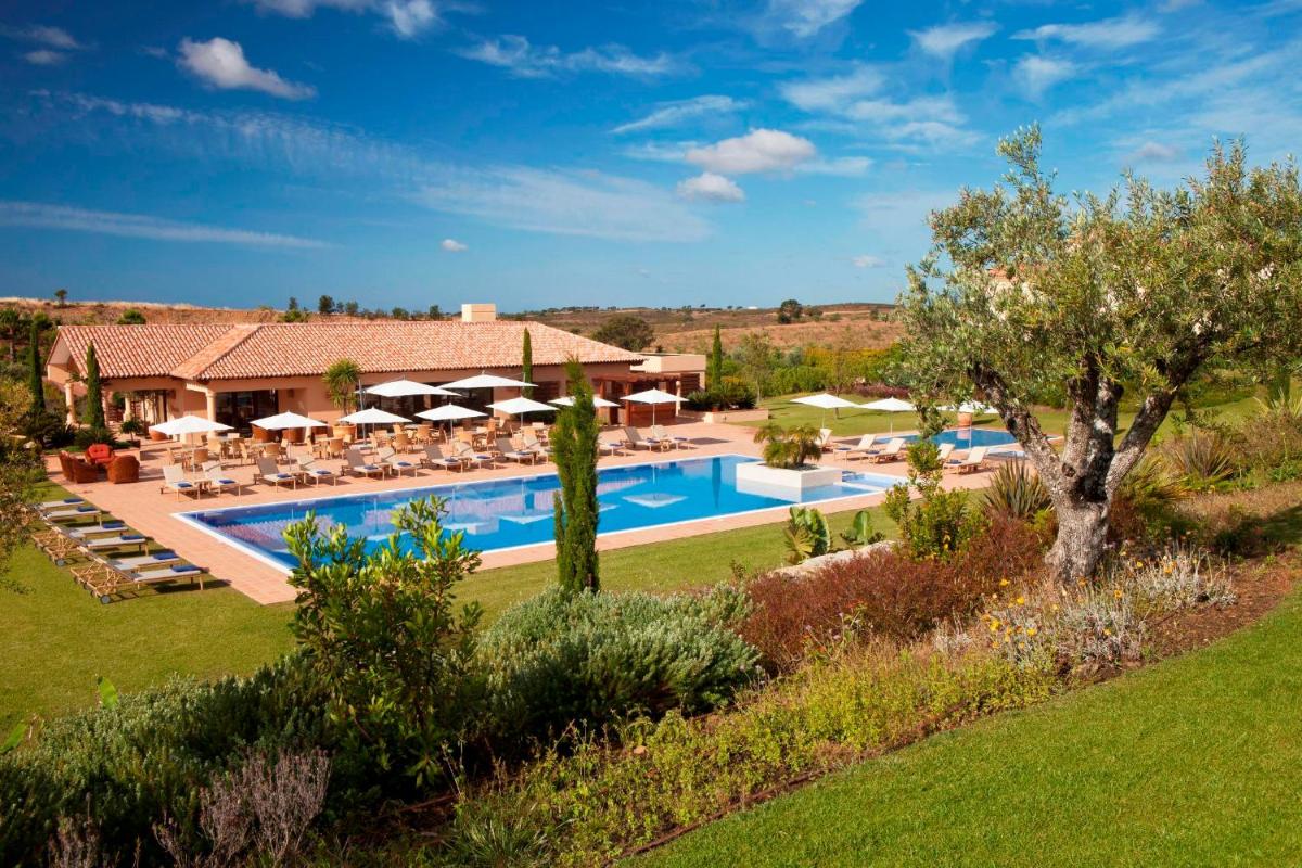 A piscina em ou perto de Monte Rei Golf & Country Club