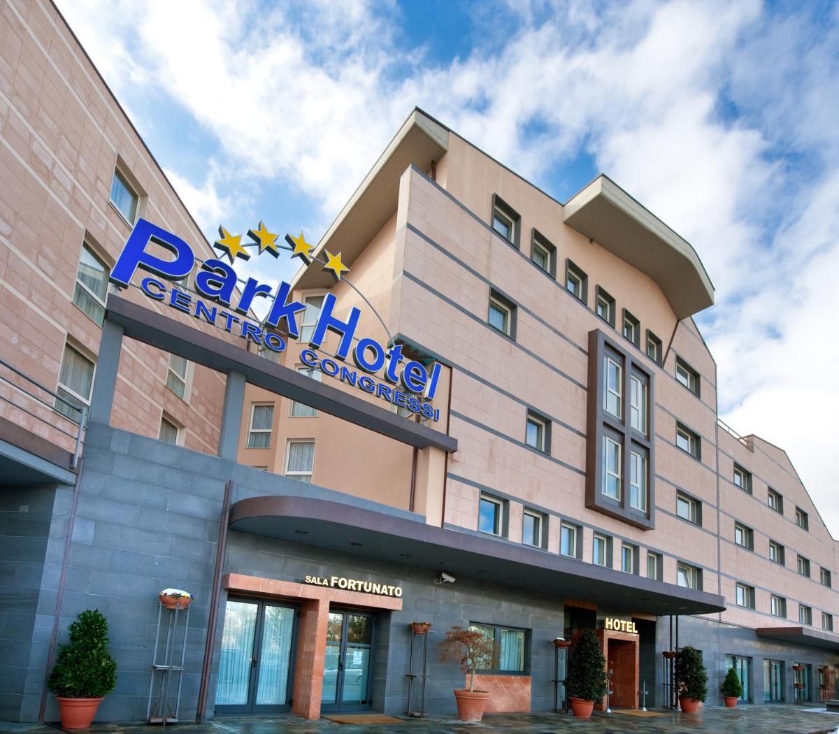 Park Hotel Centro Congressi - Housity