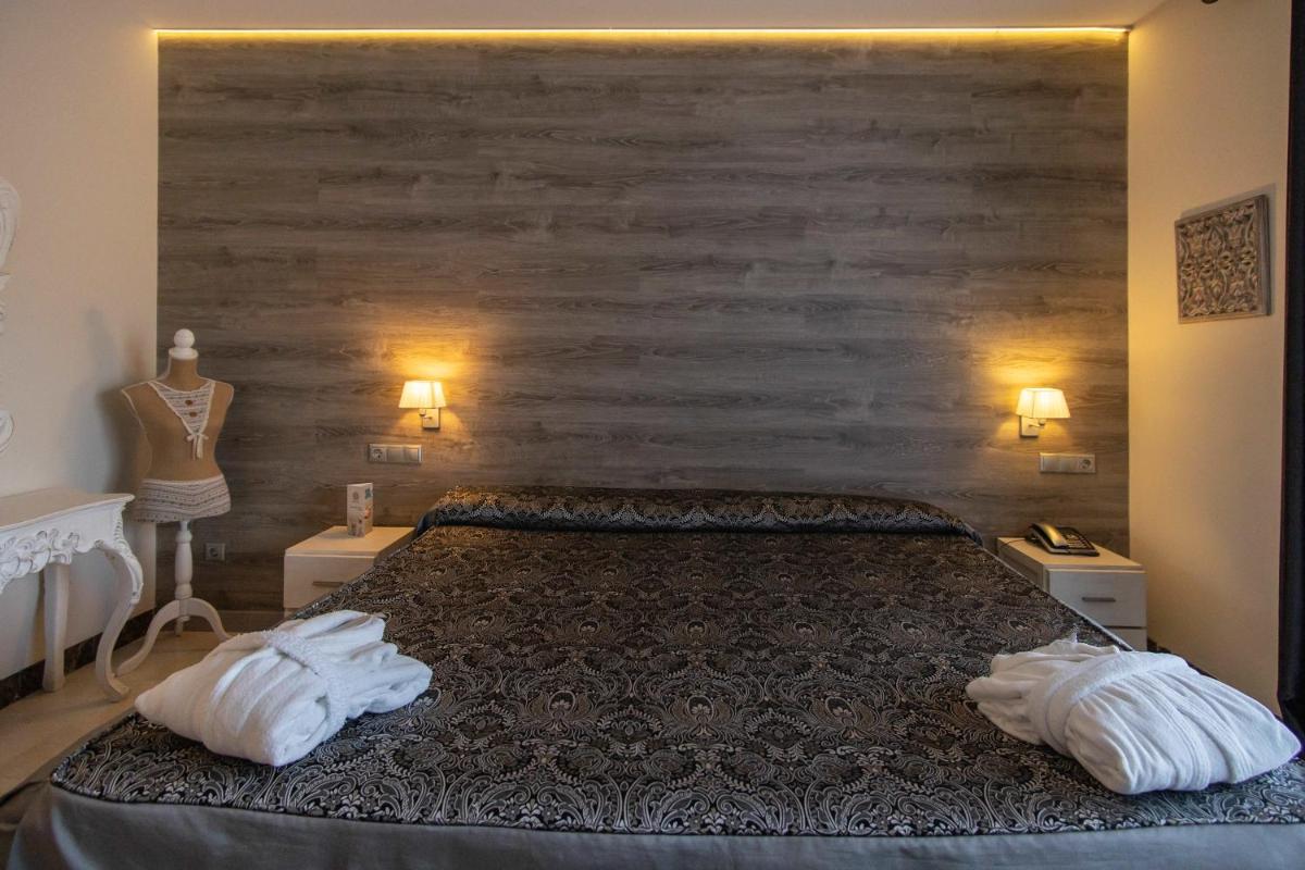 Cama o camas de una habitación en Hotel Sun Palace Albir & Spa