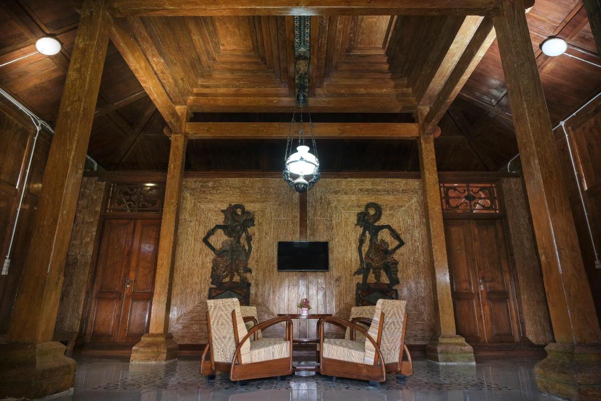 Kampoeng Joglo Boutique Hotel - Hizvo