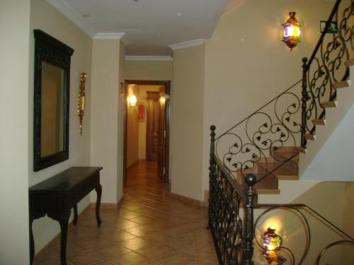 Santa Cruz - Housity