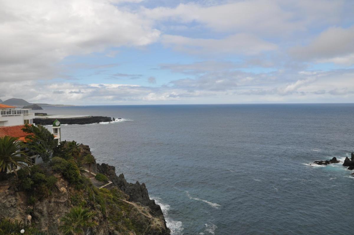 Bright Studio by the sea - Housity