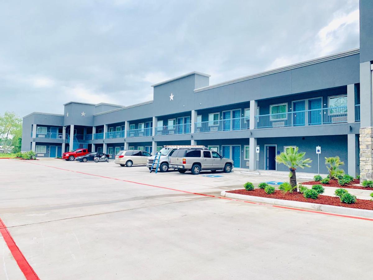 Americas Best Value Inn & Suites Porter North Houston - Housity