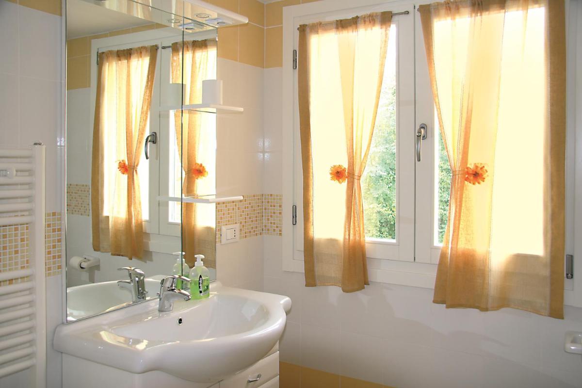 Bed And Breakfast Venice House - Housity