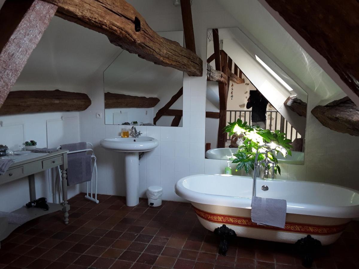 La Belvinière Chambres et table d'hôtes - Housity