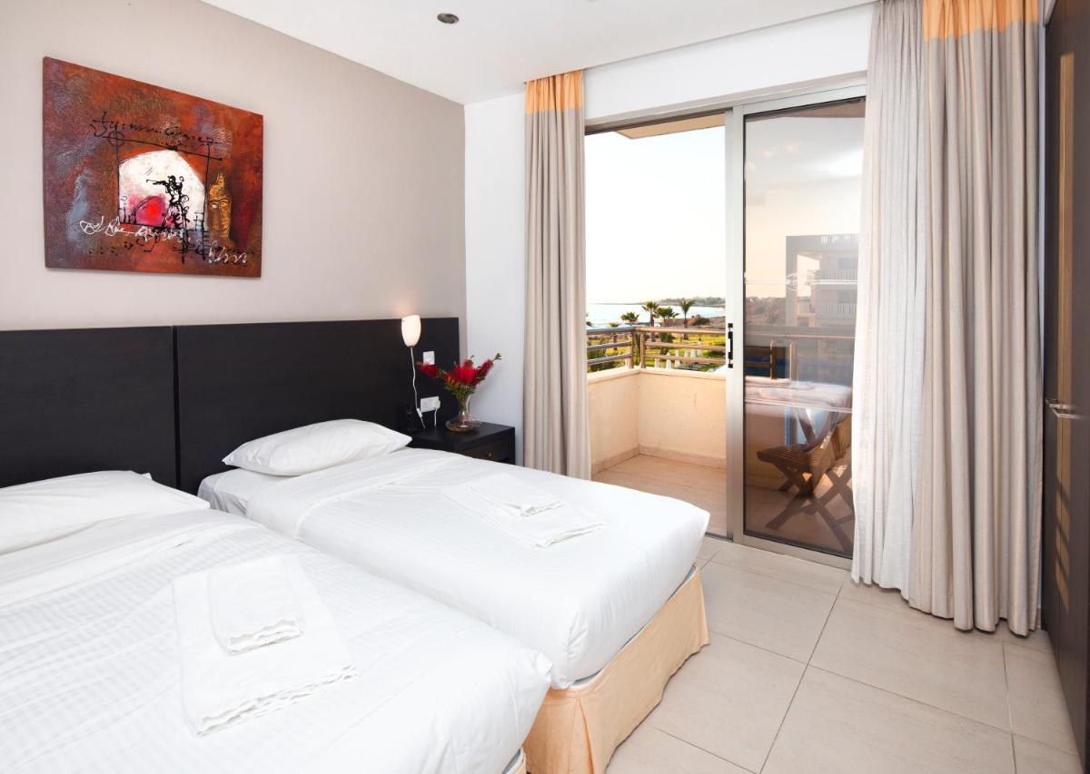 Blue Lagoon Kosher Hotel (by Capital Coast Resort & Spa) - Housity