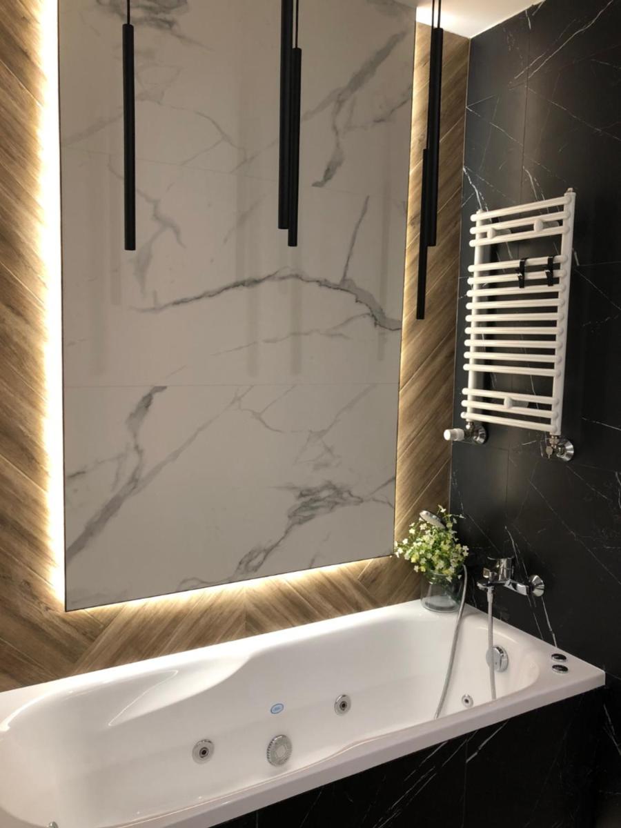 Family & Business Sauna Apartments No 4 Leśny nad Zalewem Cedzyna - 2 Bedroom with Private Sauna, Bath with Hydromassage, Terrace, Parking, Catering Options - Housity