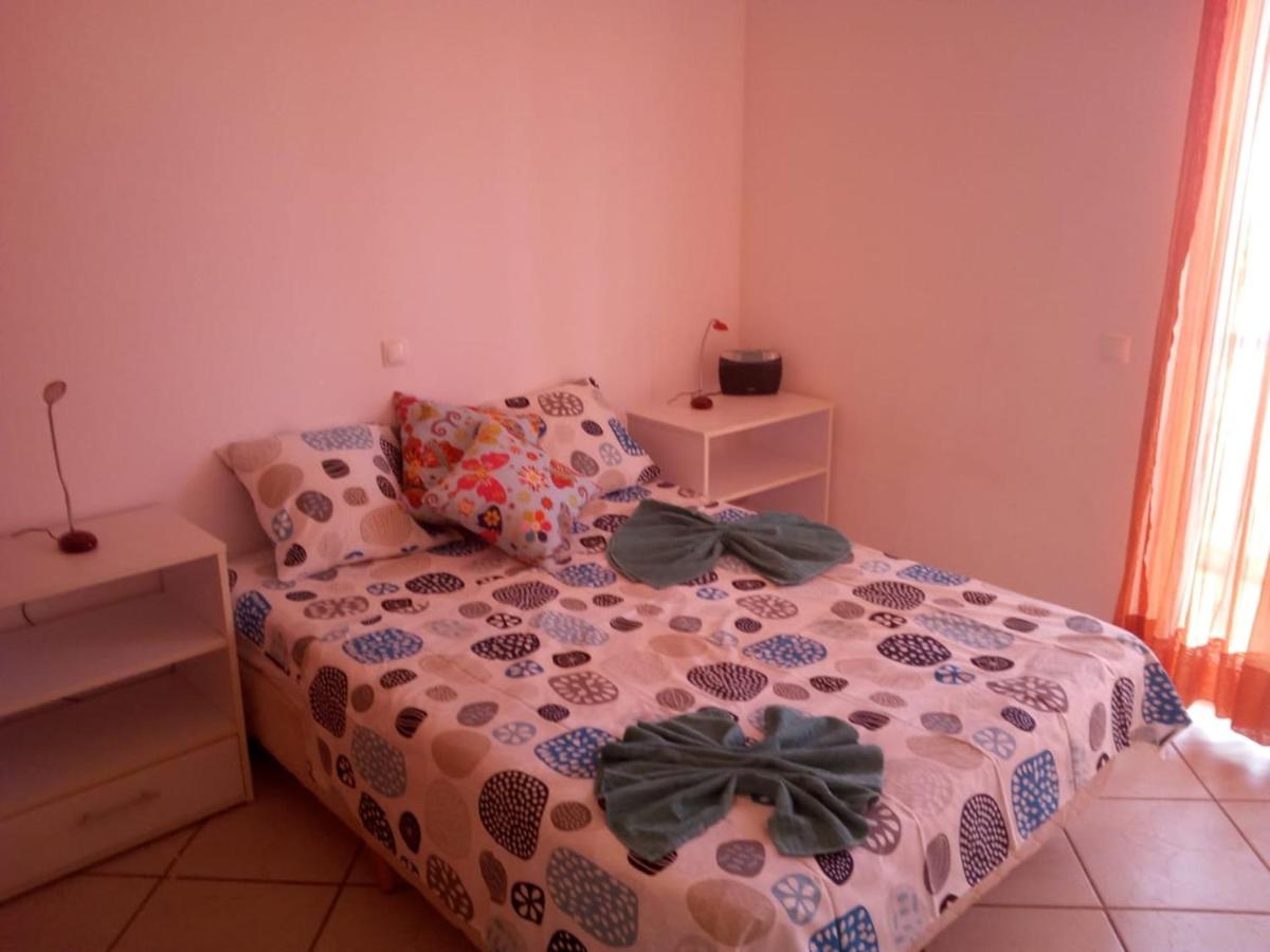 Good value low cost apartment second beach line - Housity