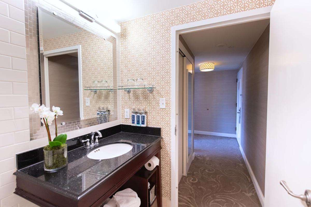 Hamilton Hotel - Washington DC - Housity