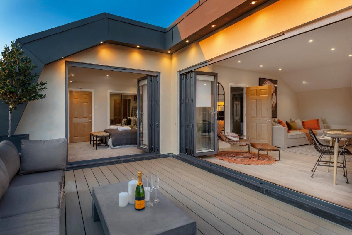 Superior Stays Luxury Apartments - Bath City Centre - Housity