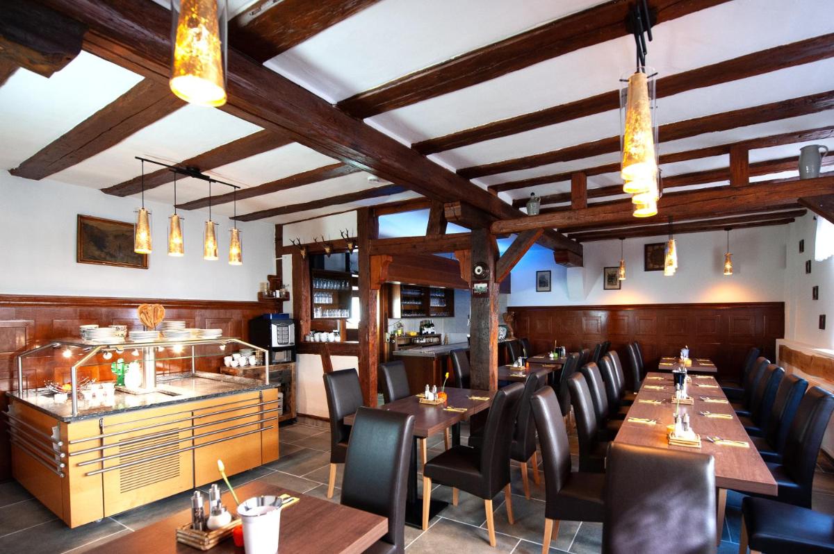 Hotel Blüchertal - Housity