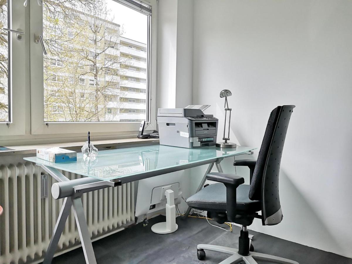 Business Apartment VAT Invoice Near Metro - Hizvo
