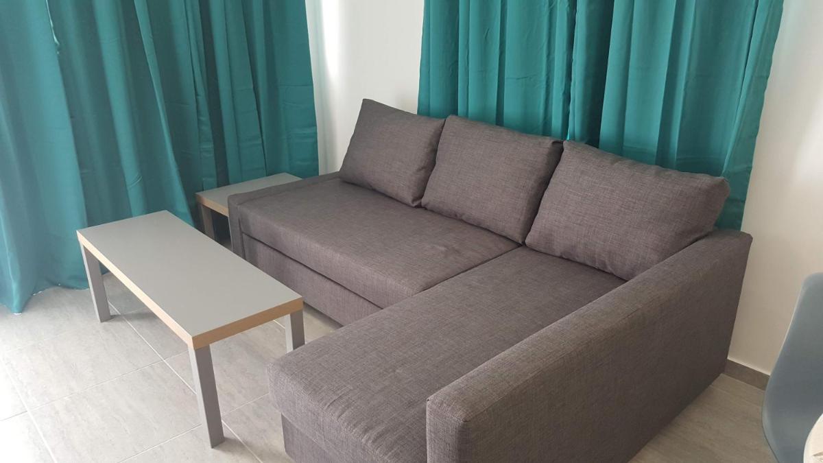Manoli Apartments - Housity