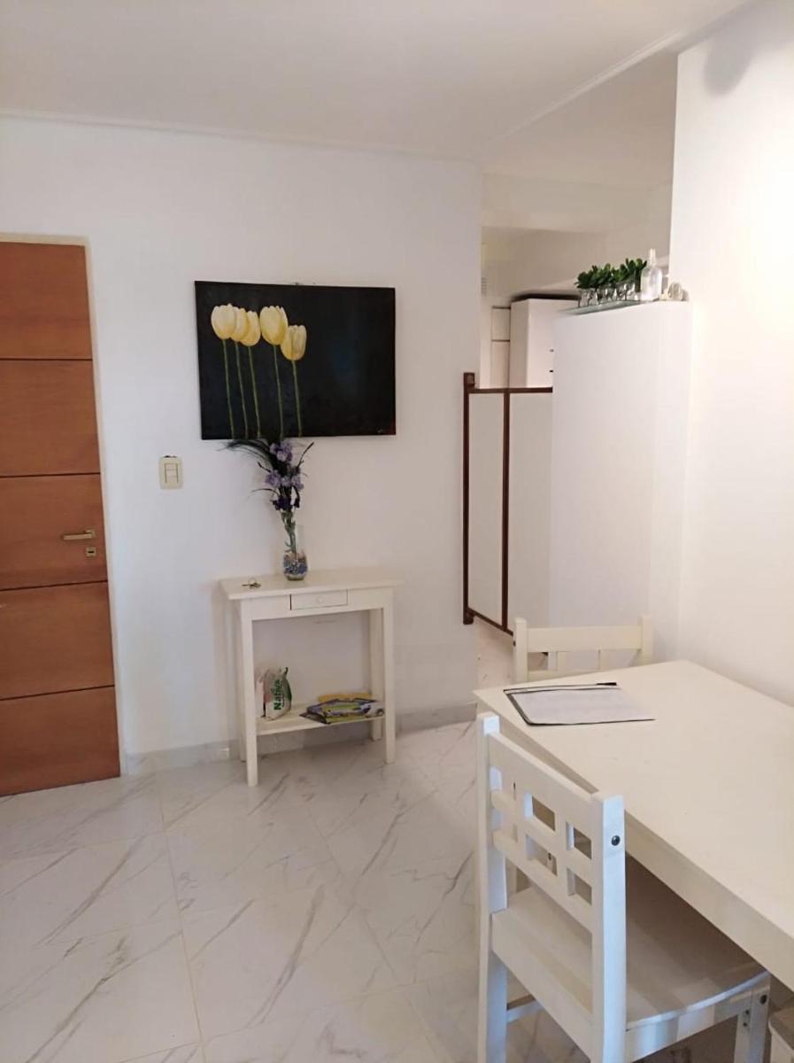 Departamento Piedras 565 - Housity