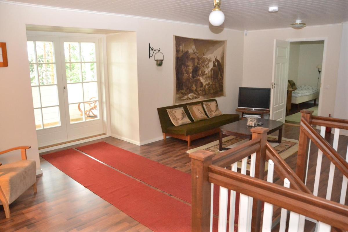 Holiday Home Tuomarniemi - Housity
